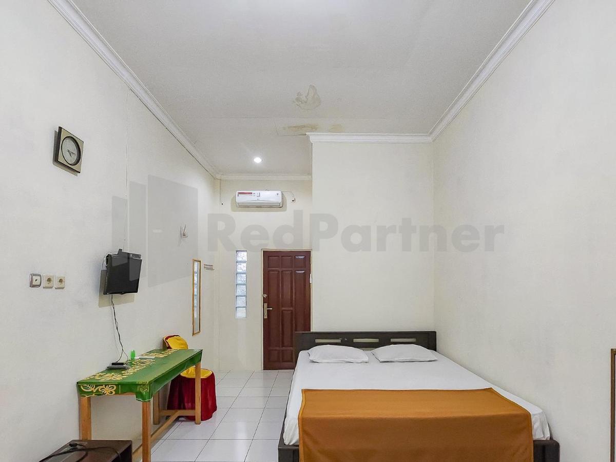 Griya Tambun Raya Redpartner Hotell Tumbangrungan Exteriör bild